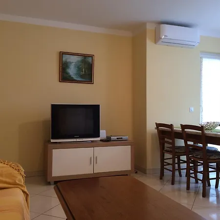 Apartment Ana Porec Exterior photo
